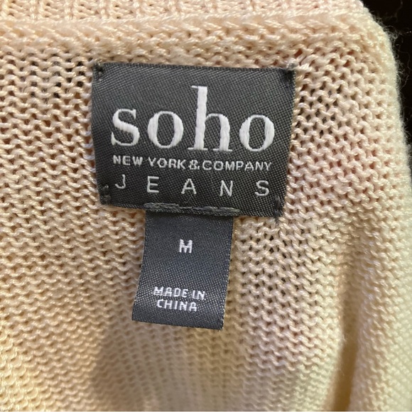 5/$20 SOHO New York Company Pink cross bodice light pink sweater, M - Picture 3 of 10